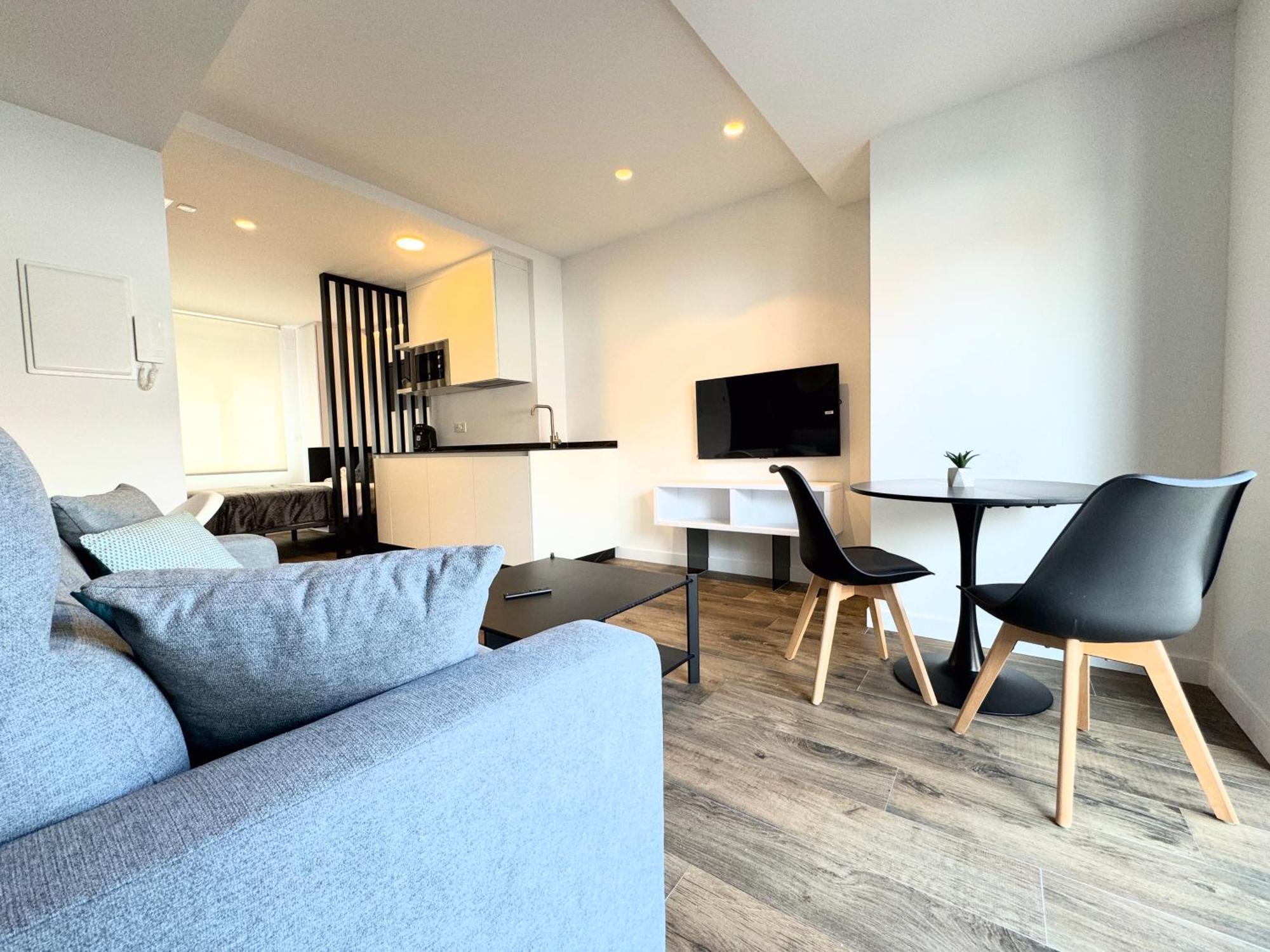 Apartamentos Turisticos Identia Sport レオン エクステリア 写真